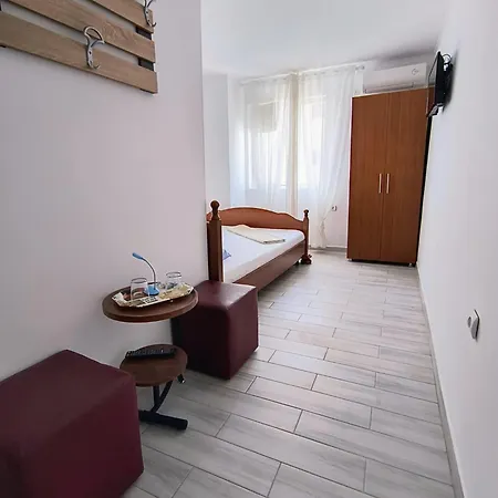 Mela 3* 艾福雷诺德